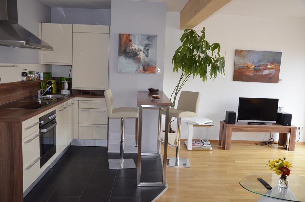 Apartment Mit Grossem Balkon Graz Extérieur photo